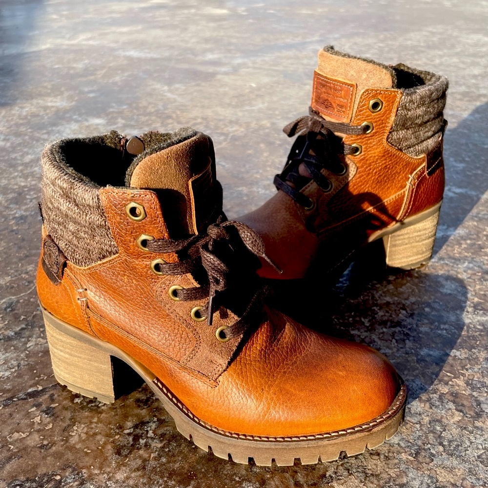 Leather boots 6 Creative Oasis,
